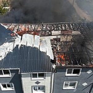 sinopta 3 katli binanin catisinda yangin 2Qdw5vSq