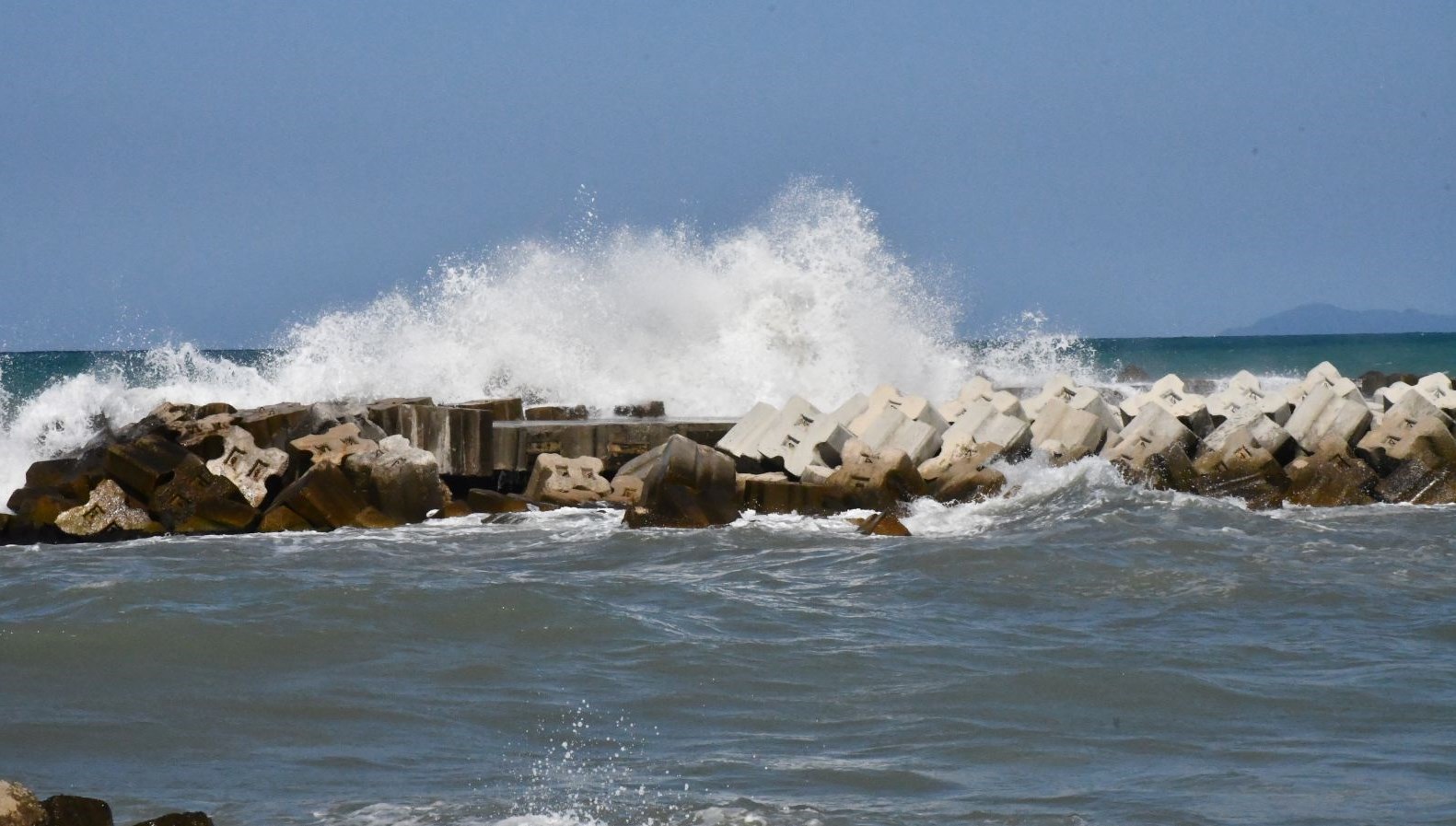 duzcede denize girmek yasaklandi FB97Ekus