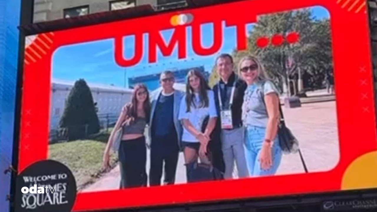 times meydaninda ekrem imamoglu ve ozgur ozel surprizi Cvie8KyO