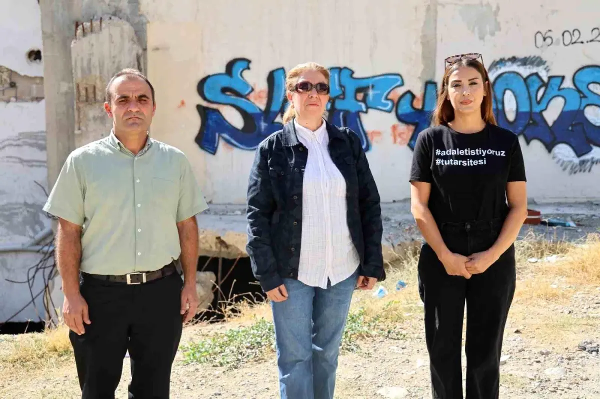 adana deprem davasinda ailelerden adalet talebi brHYNyKC.jpg