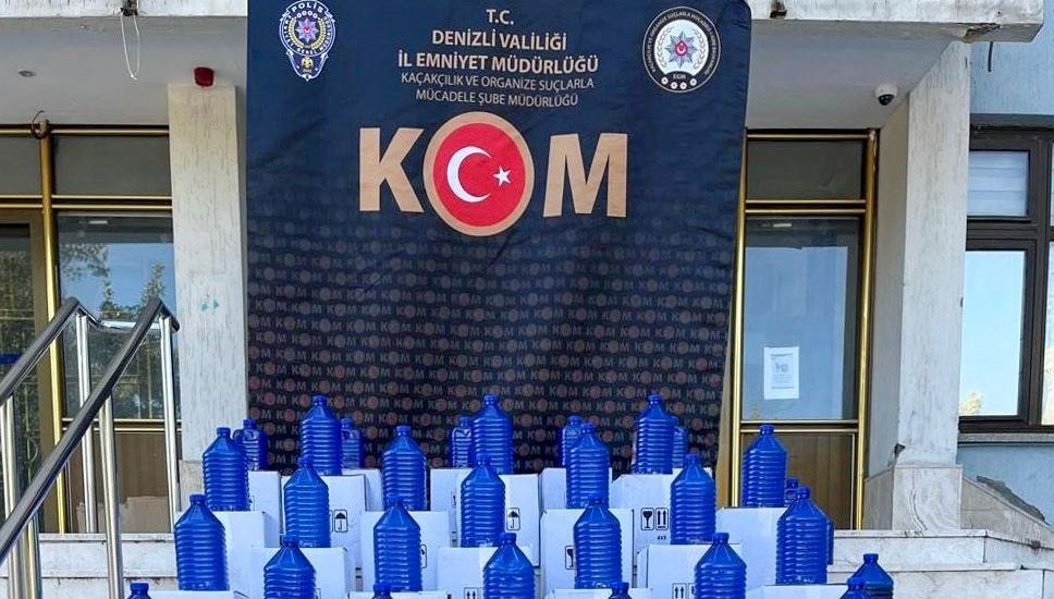 denizlide 642 litre kacak alkol yakalandi gSTRJhAJ