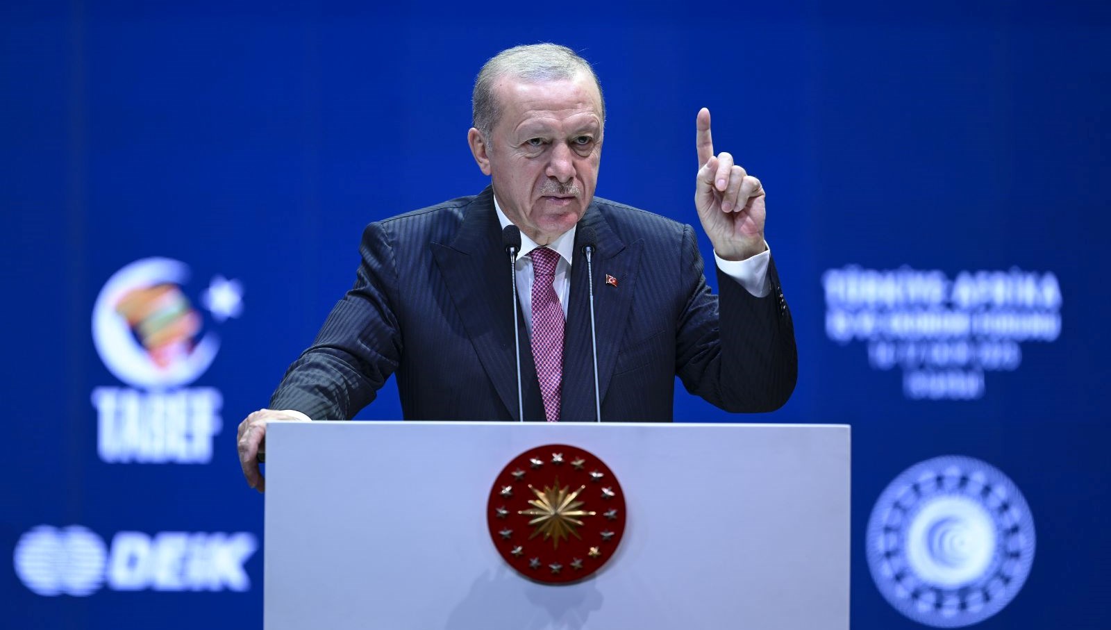 erdogandan kara para ve yasa disi fon uyarisi kuresel piyasalara guveni zedeliyor UU9YnvaA.jpg