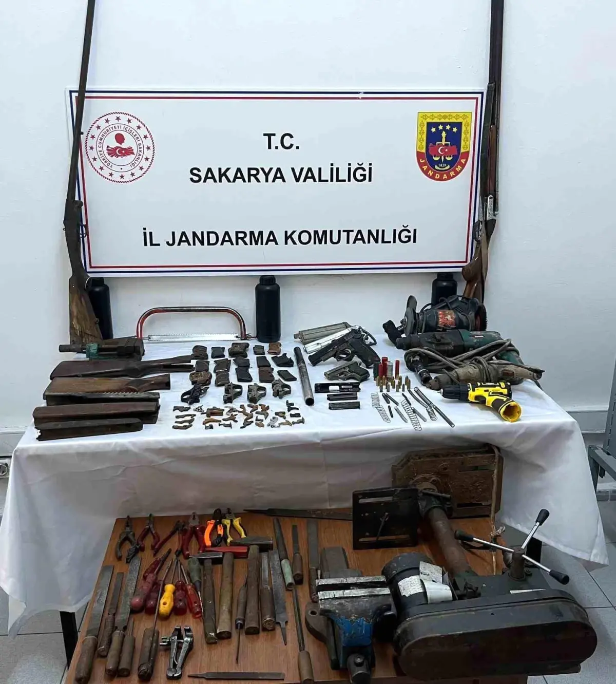 ferizlide kacakcilik operasyonu Th71cfKM.jpg