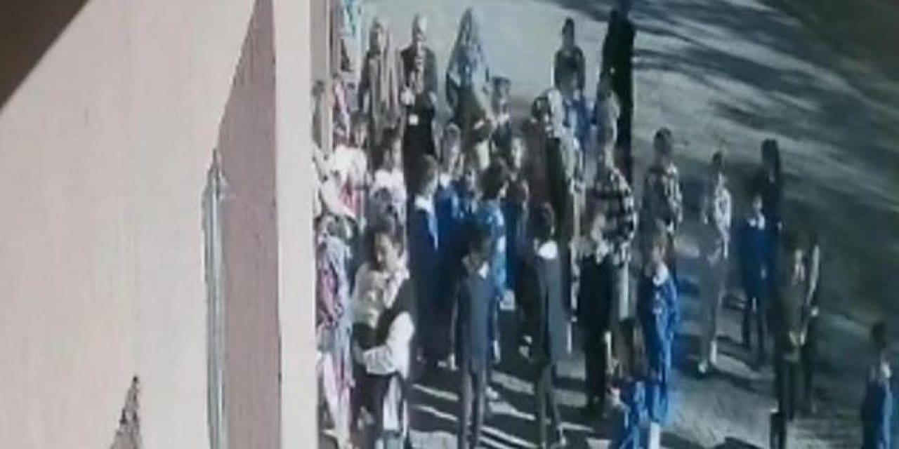 ogretmenlerden 3 yasindaki cocugun hayatini kurtaran hamle q2Aud7cF.jpg