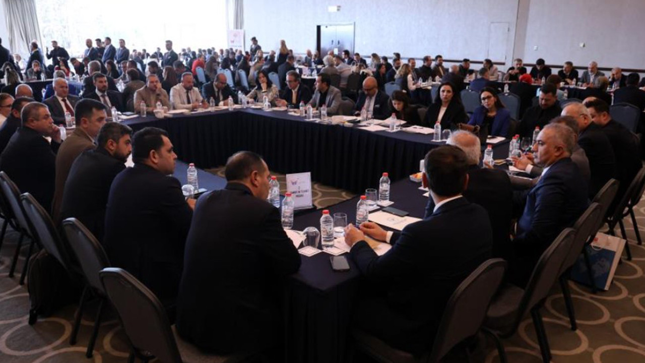 adananin-2040-rotasi-cizildi-500-isim-sehrin-gelecegi-icin-bir-araya-geldi-Idmt7KVD