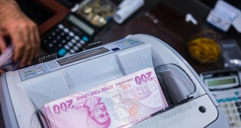 bankacilikta-mevduat-freni-gecen-hafta-112-milyar-liralik-dusus-yasandi-4kHOJzcu