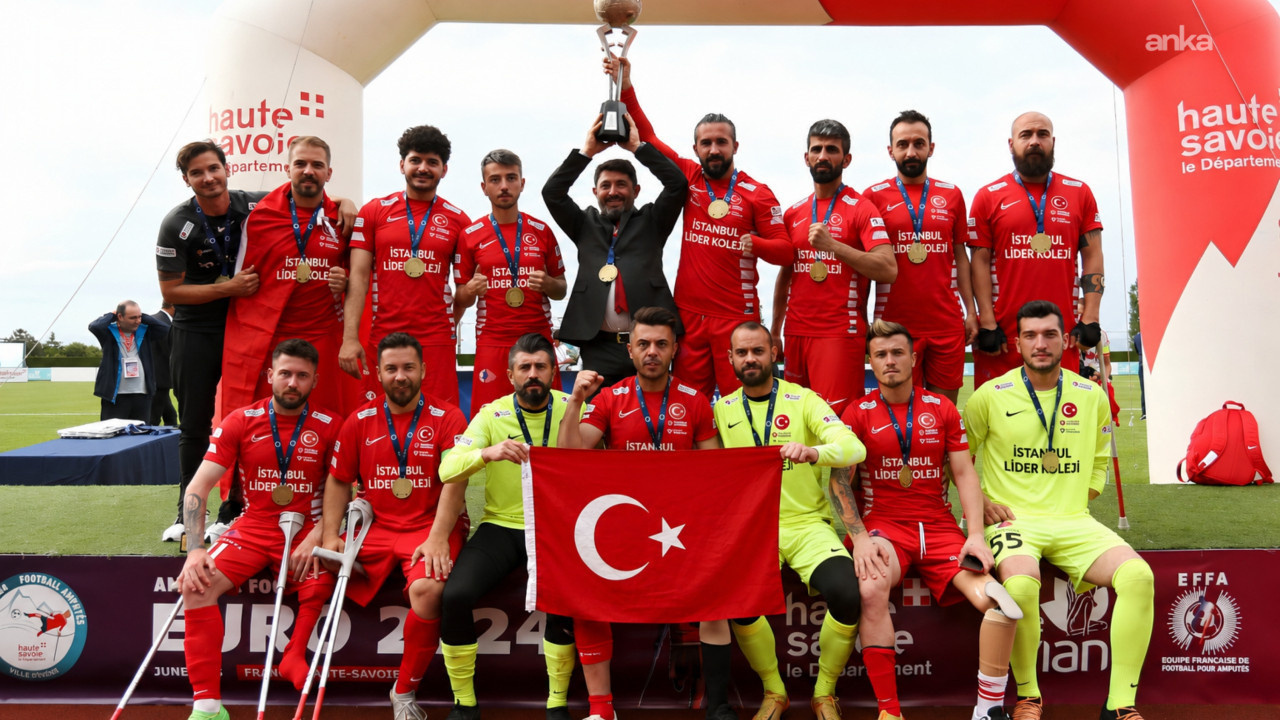 Istanbul lider koleji ampute futbol mill takiminin ana sponsoru oldu dbbzfuEi